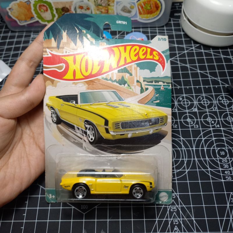 Hot Wheels '69 Camaro Convertible