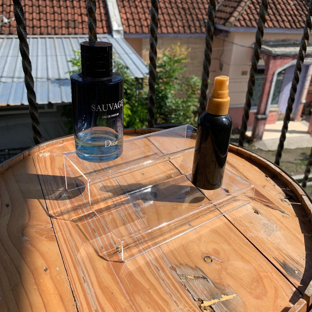 AKRILIK DISPLAY SKINCARE TINGKAT 2mm MURAHH