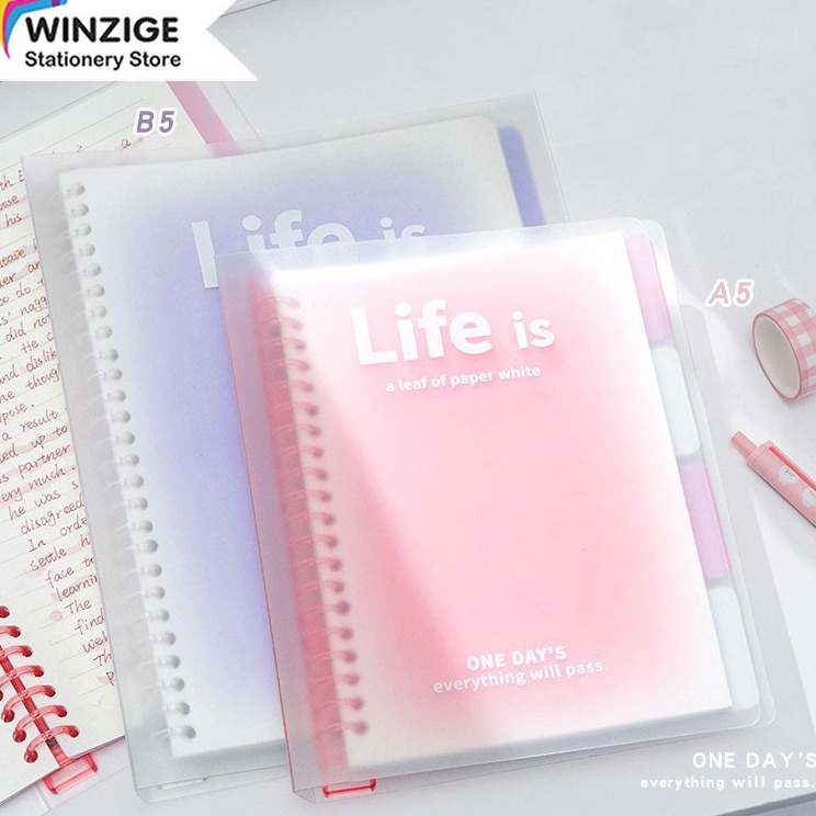 

Penjualan Berkualitas Winzige Binder B5 A5 Buku Tulis Sekolah Lucu Buku Notebook Aesthetic Korea Besar Binder Kuliah Buku Catatan Sampul Buku Aesthetic Stationery Alat Tulis Cute Notebook A5 B5