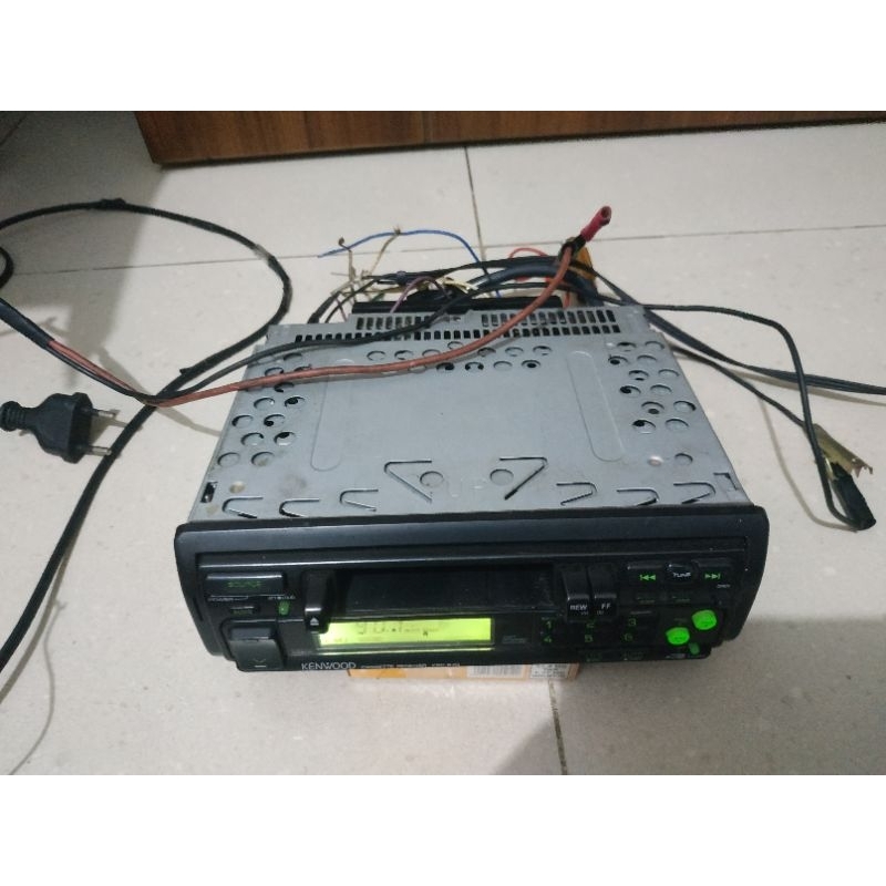 tape mobil kenwood classic car