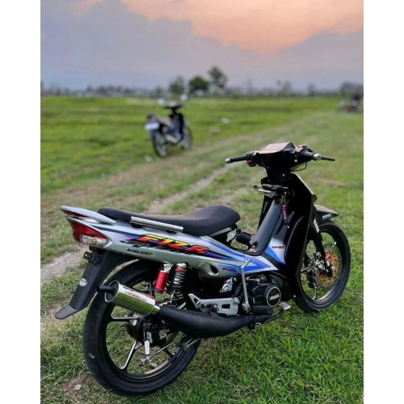 striping Lis sticker standar Yamaha fiz R silver hitam biru 2003