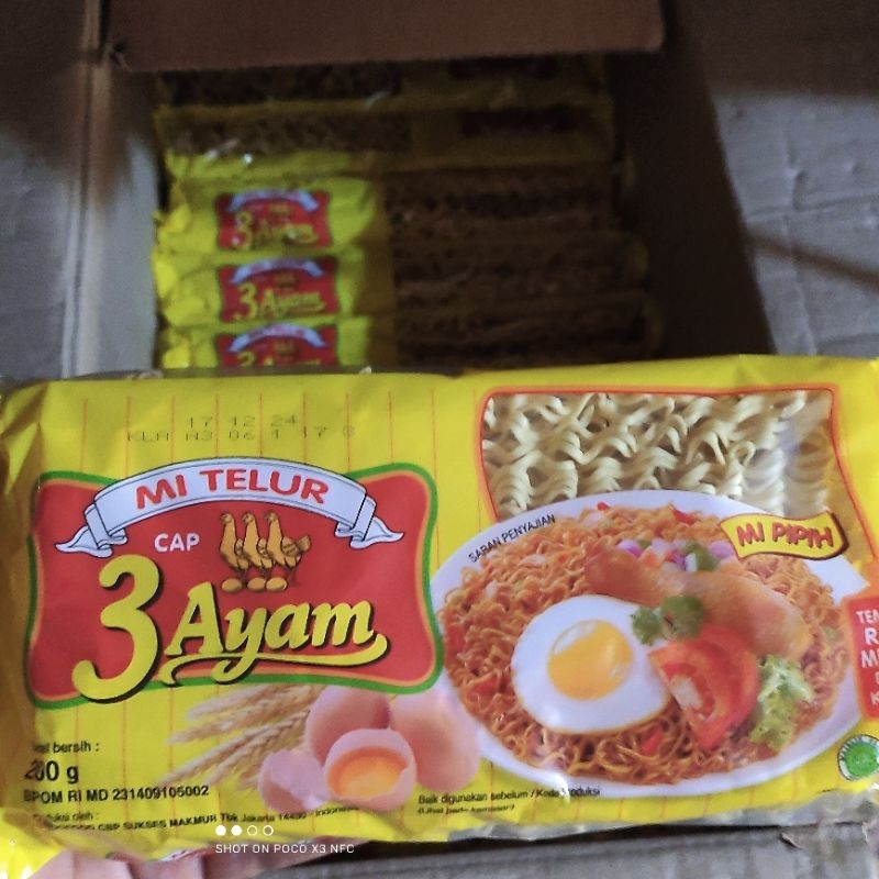 

Mie Telur Mi Pipih Cap 3 Ayam 200 Gram