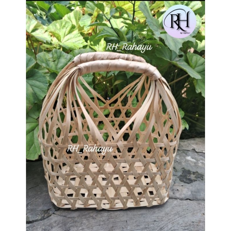 Anyaman Bambu/Keranjang Parsel 2pegangan
