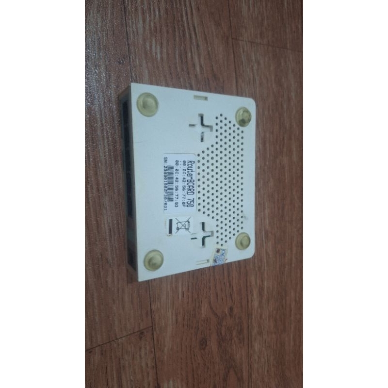 Router Mikrotik RB 450G & RB 750