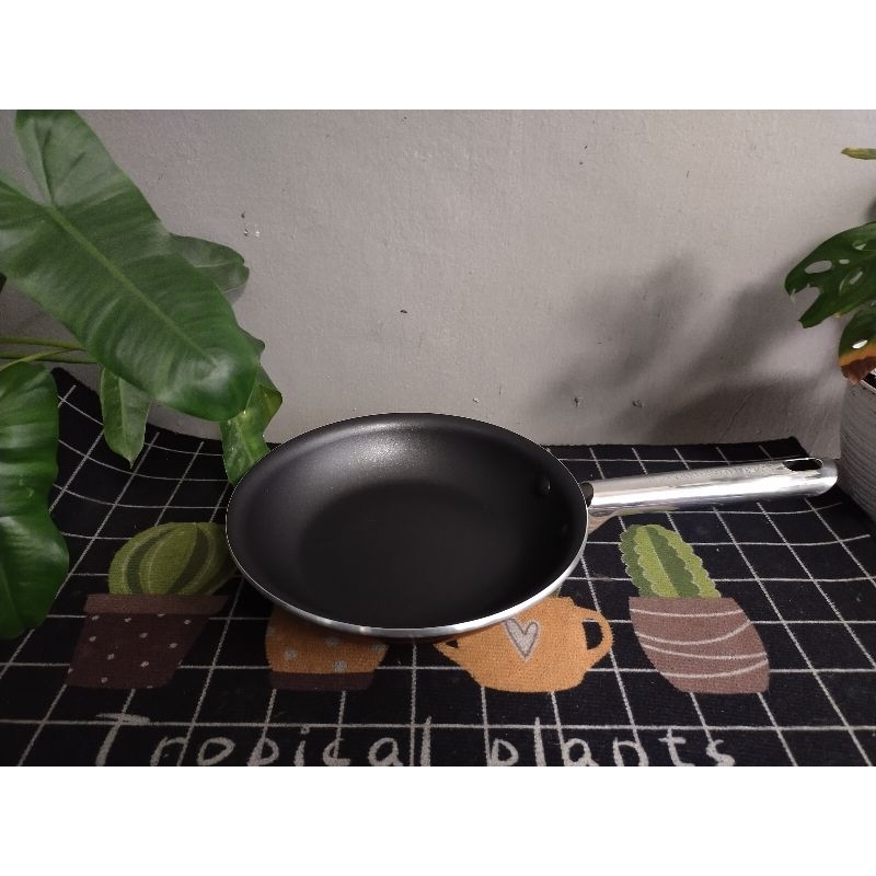 Fry Pan Skillet 20cm Hard Aluminium Maxim Export Lagostina