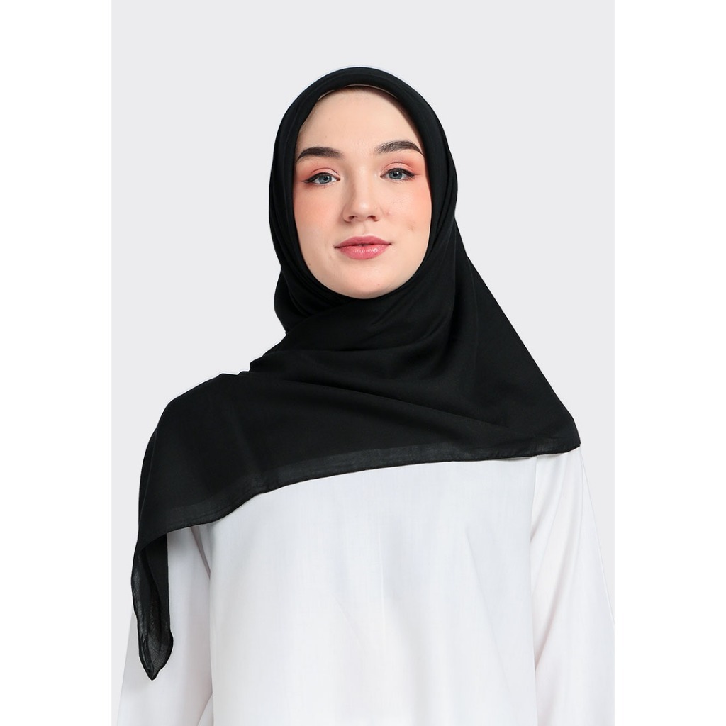 ZOYA - KAMANIYA SCARF ZOYA - KERUDUNG POLOS SEGI EMPAT