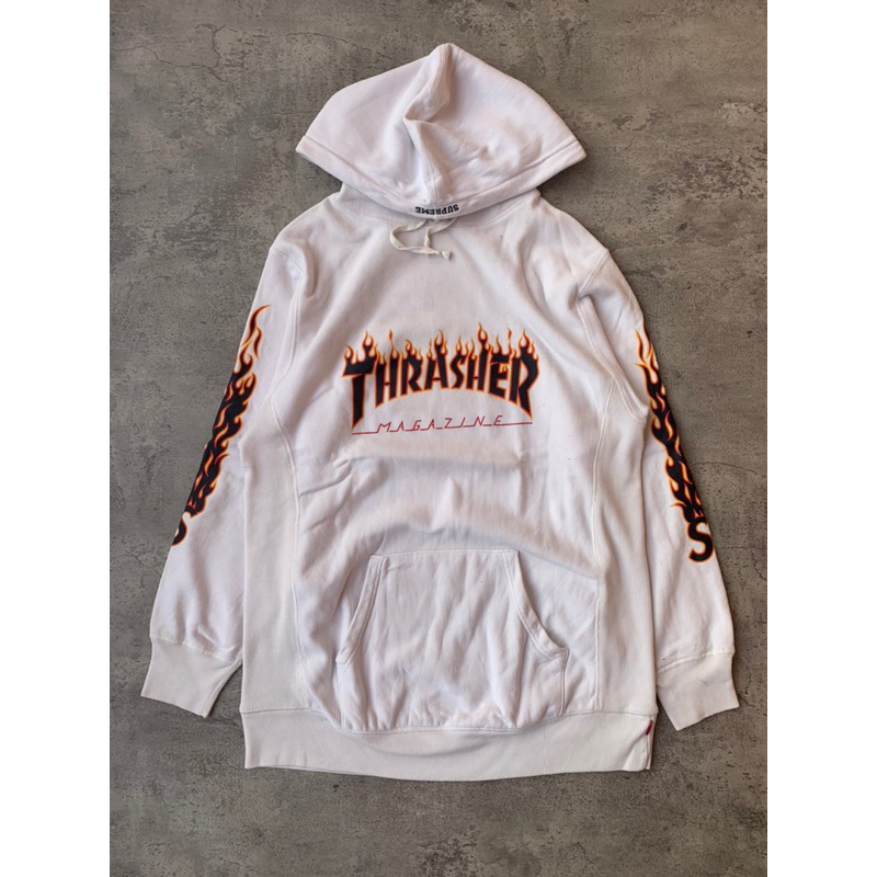 HOODIE THRASHER X SUPREME made in CANADA