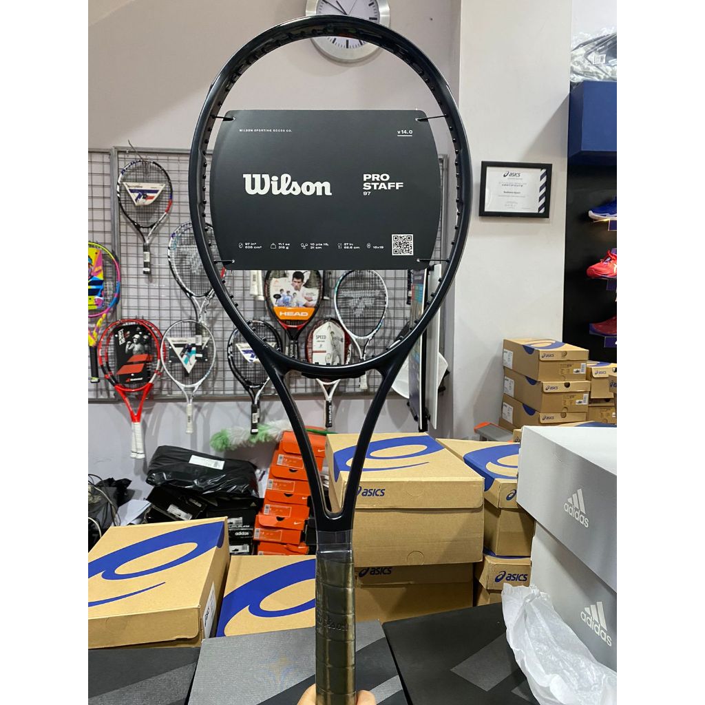 Raket Tenis Wilson Pro Staff 97 v14 Black Noir Edition [315 gram / 97 inc]