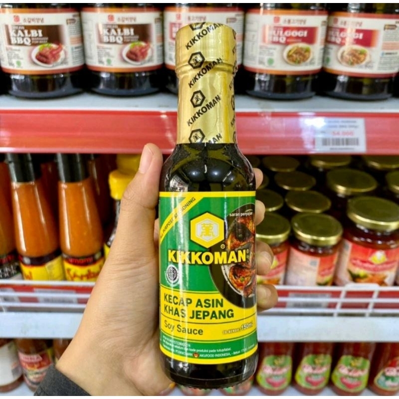 

Kikkoman Soy Sauce / Kecap Asin Khas Jepang 150ML