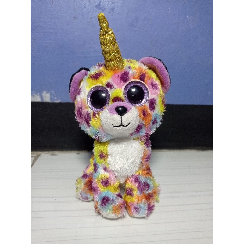 Dua Mabel Kucing Unicorn TY