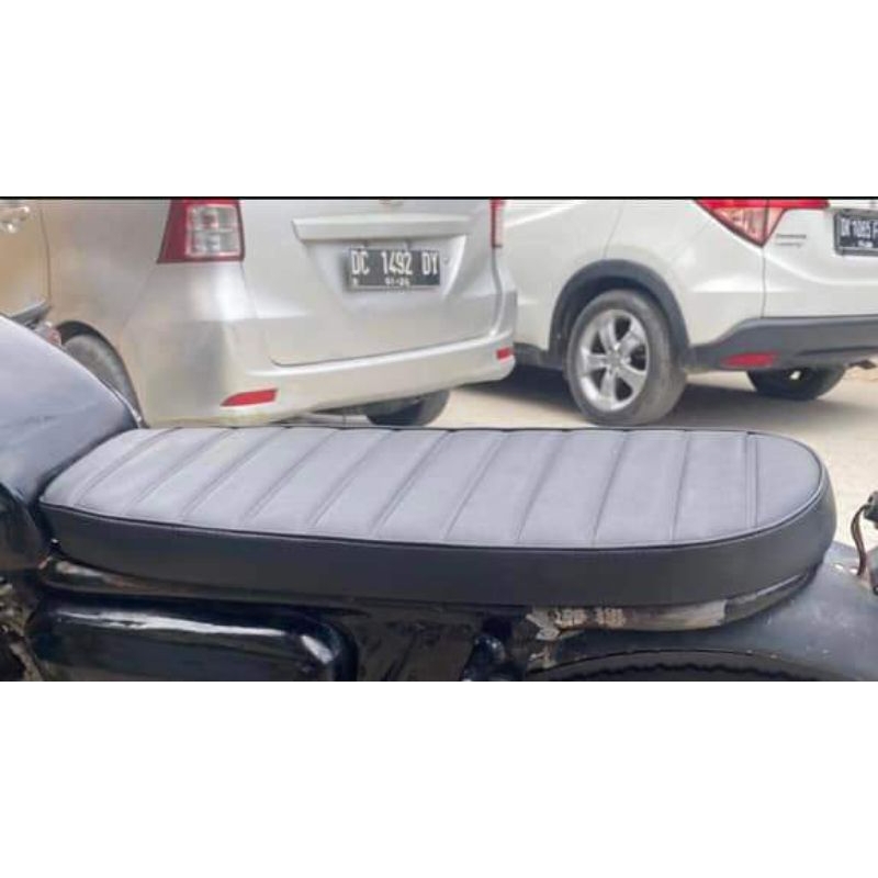 JOK KURSI MOTOR CUSTOM JAPSTYLE BRATSTYLE TIPIS LURUS