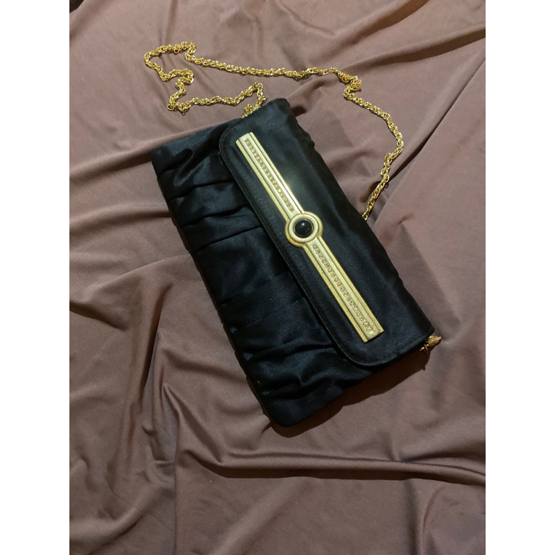 Tas Elizabeth Preloved Black Selempang/Slempang / Tas Brand Lokal / Tas second / Tas Branded / Tas B