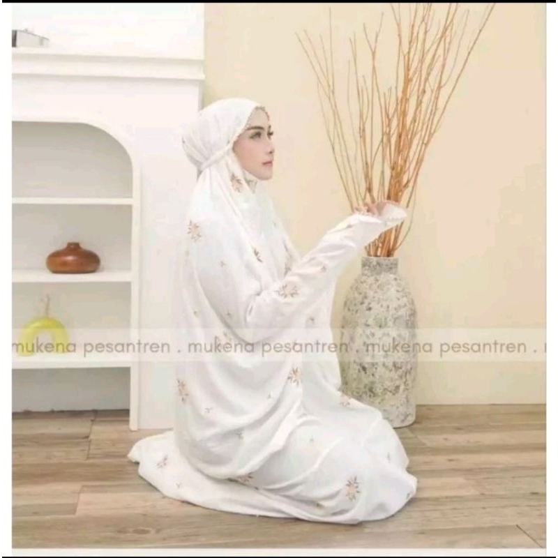 Mukena terusan rayon premium Mukena dewasa Mukena lajuran adem tebal Mukena rayon putih tulang
