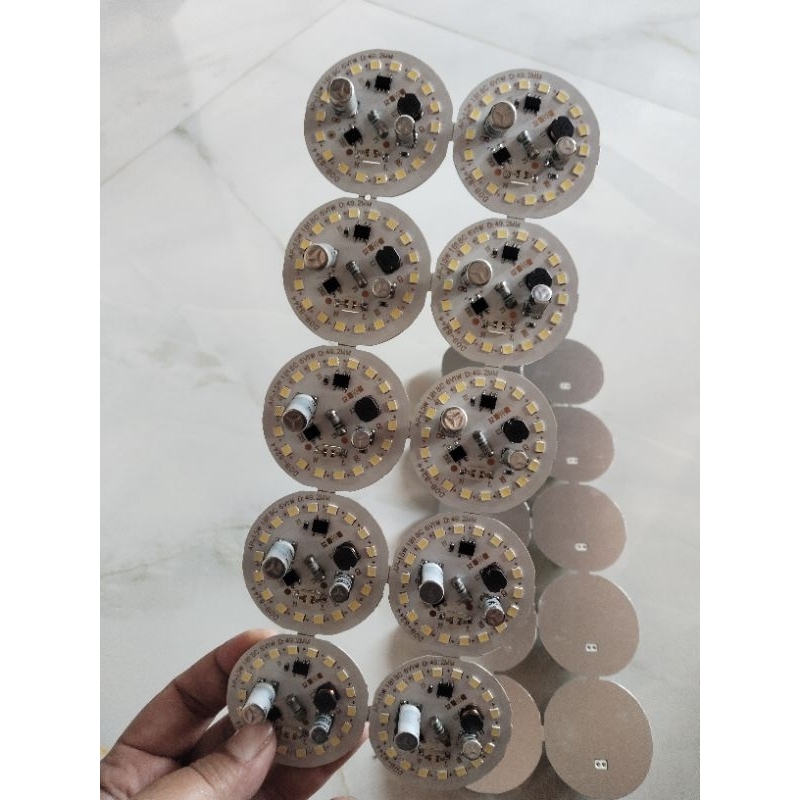 Mesin lampu Led 15Watt , udah sepasang kabel tinggal colok langsung nyala