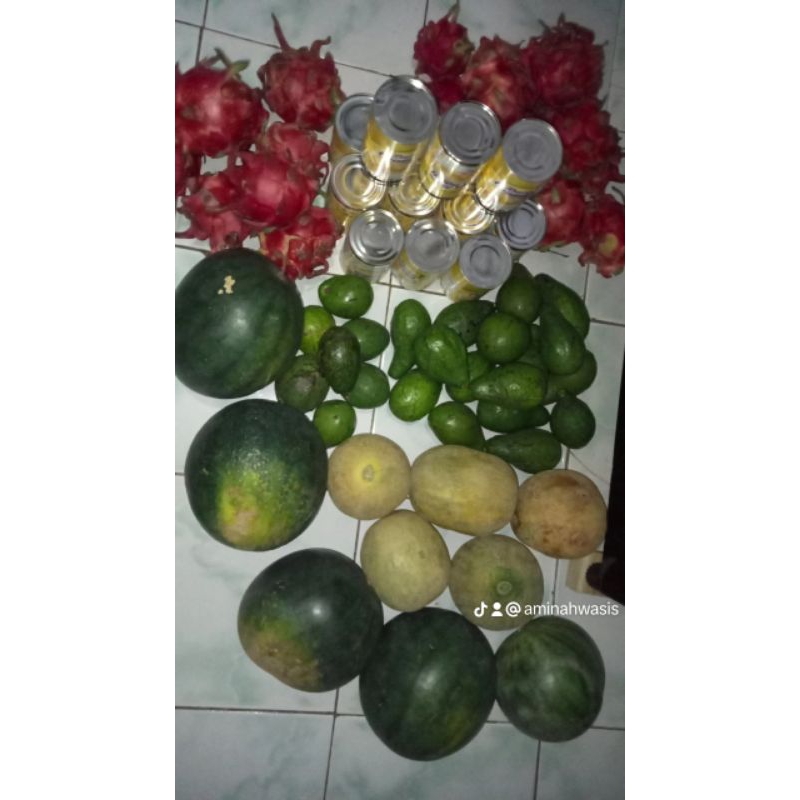 

buah segar