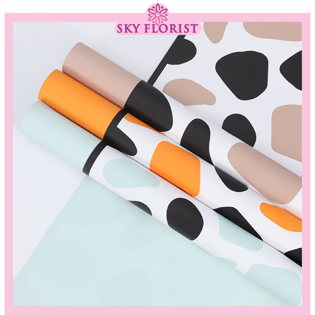 

20LEMBAR Flower Wrapping Paper Kertas Buket Bunga Pastel Girrafe Pattern KB6099