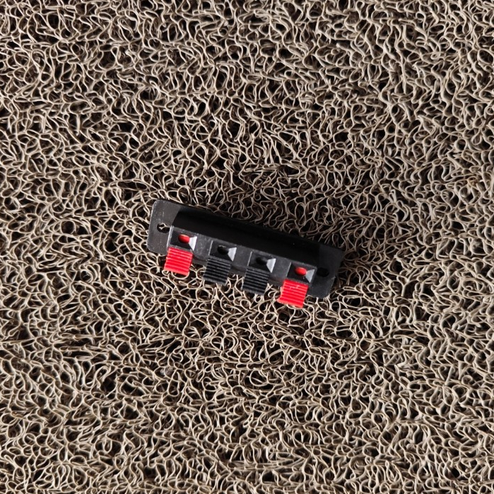 Terminal Socket Soket Speaker Stereo Kecil 4 Pin