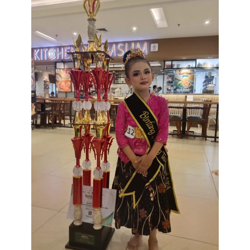 kostum/set kostum/kostum anak tari jaipong/kebaya cantik/baju anak traditional