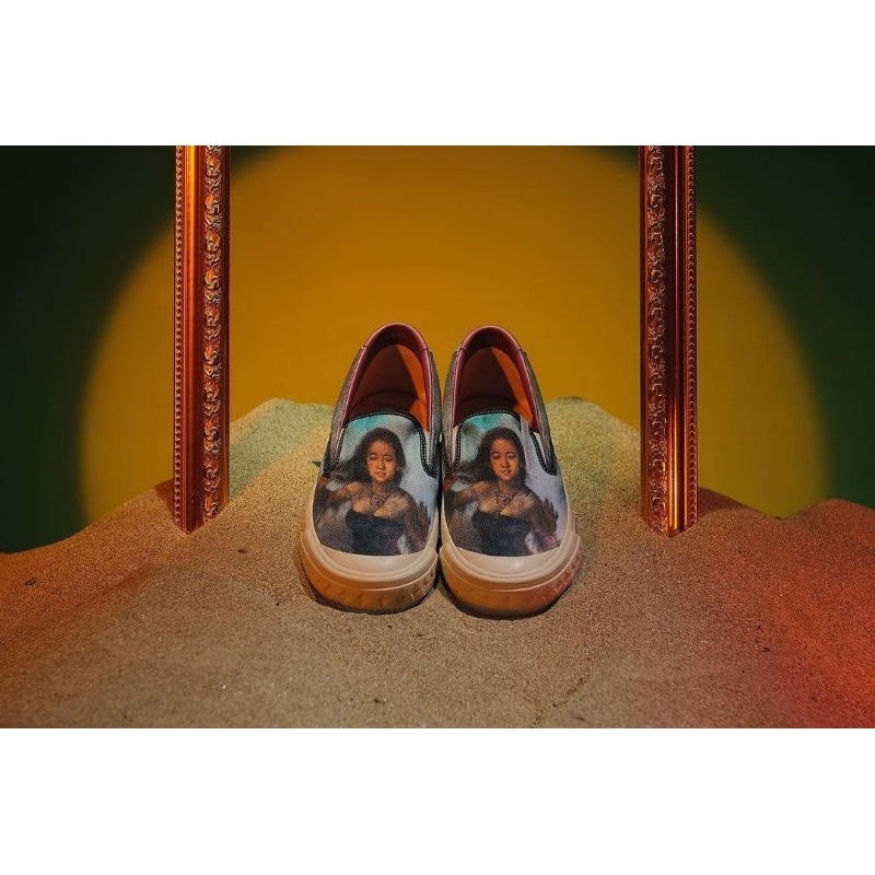 Compass x UNKL 3.4.7 Slip-on Maestro