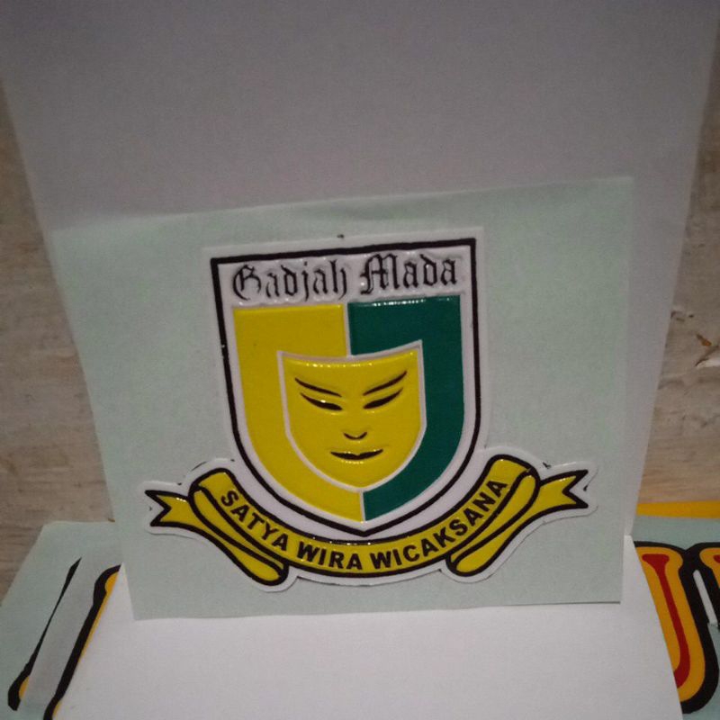 

stiker embos logo Gadjah Mada