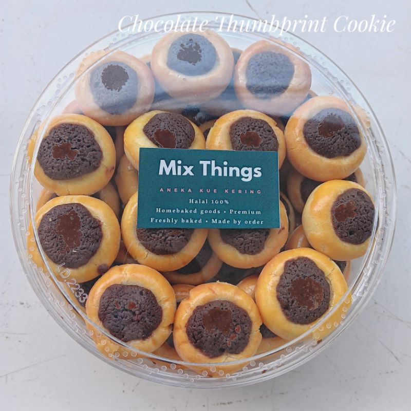 

coklat thumbprint cookies