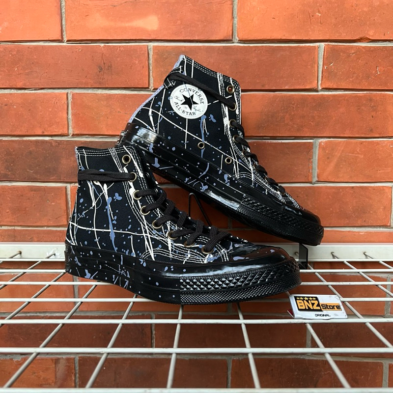Sepatu Sneakers Pria Converse Chuck 70 Hi Paint Splatter-Black Egret/Thunder Daze