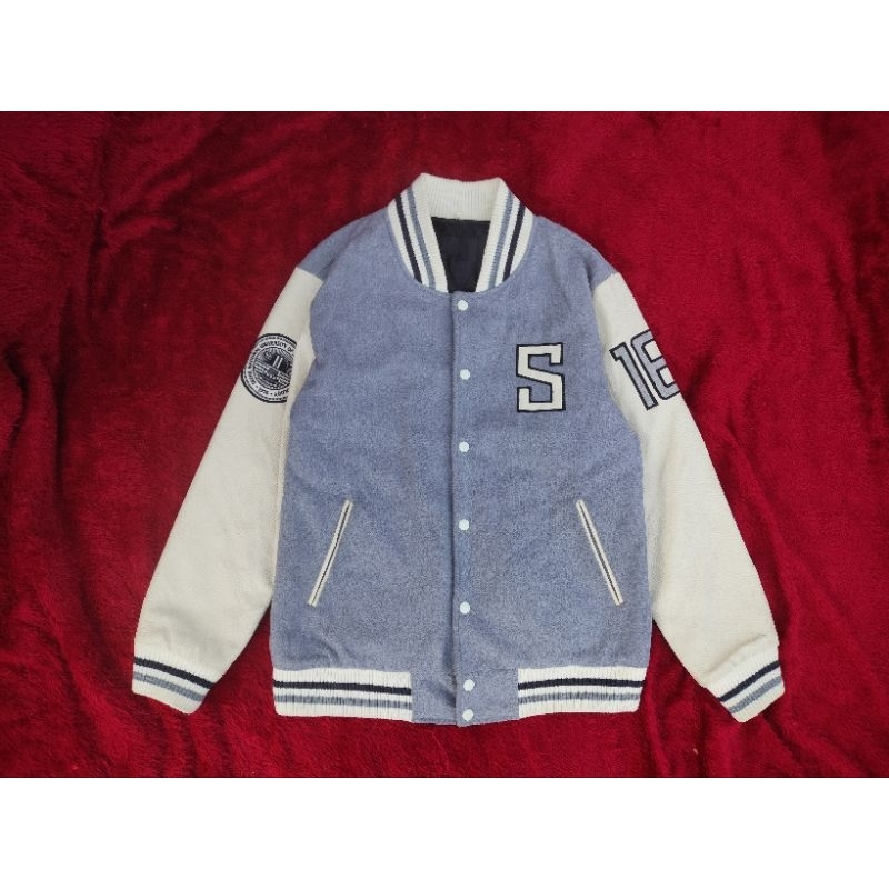jaket varsity university