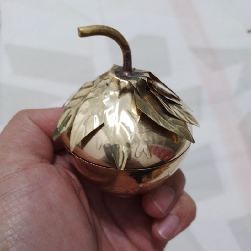 Lotsoolup Candu/Bukhur Apel Jin Warna Putih Daun 7,9,11