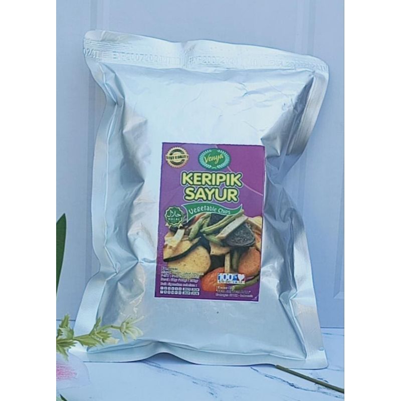 

Kripik sayur 100 gr vegetarian chips dan aneka buah kering