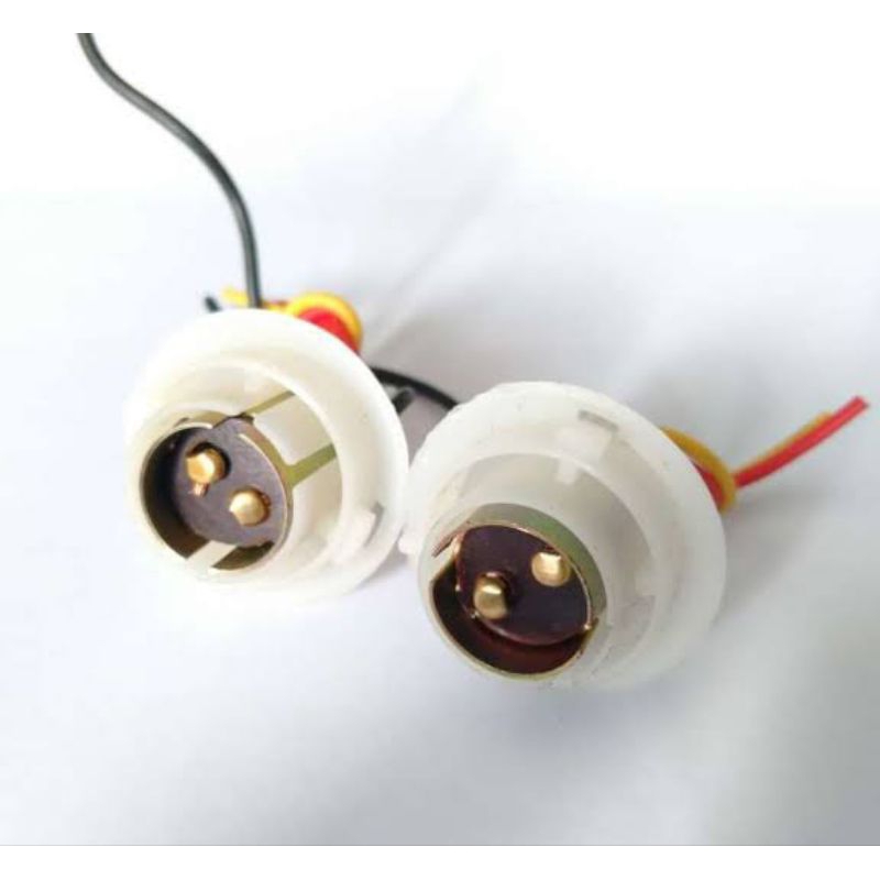 Fiting Lampu Stop Motor Mobil 1157
