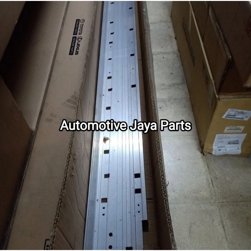 Plat Footstep Besi FootStep Fortuner VRZ Original Toyota