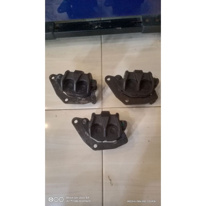 kaliper depan Yamaha R25 mt25 original