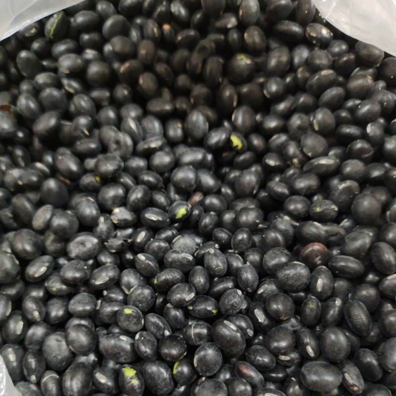 

KEDELAI HITAM, KACANG HITAM 1/2KG