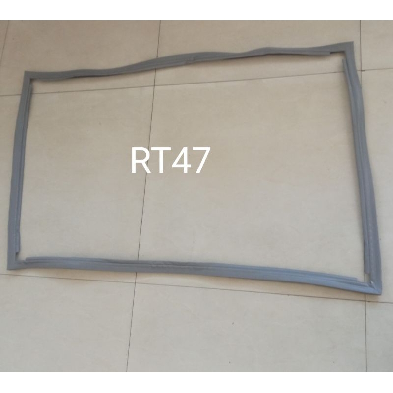 Karet pintu gasket kulkas samsung pintu bawah RT47