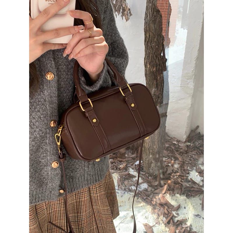 Tas selempang wanita bahan kulit sintetis clara bags