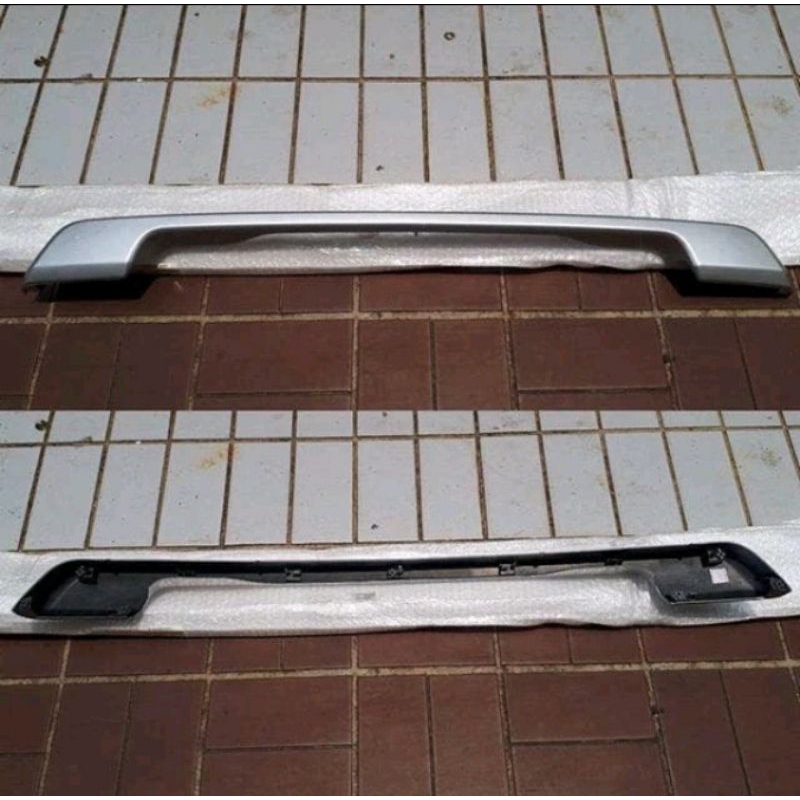 Garnasih bemper depan Pajero sport tahun 2014