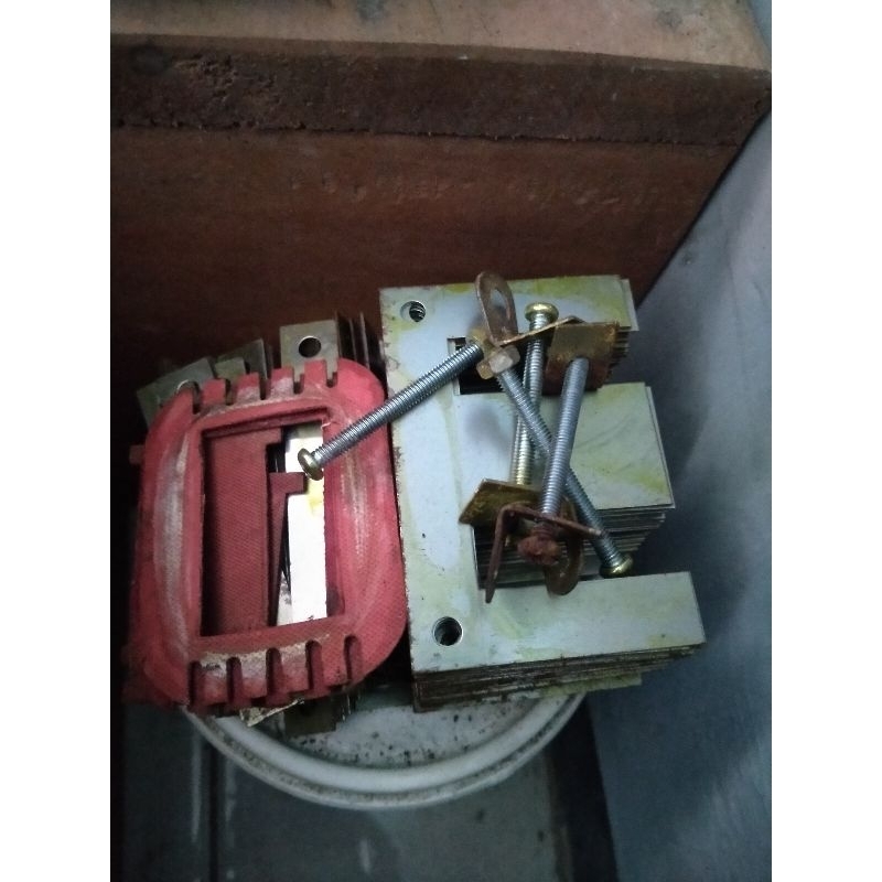 Kern Trafo EI 5 Amper bekas