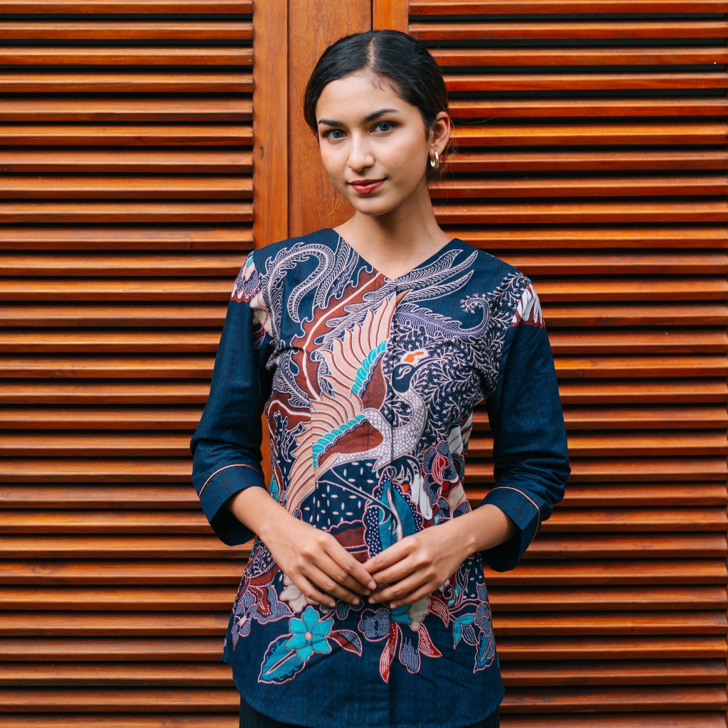 Hadinata Batik Wanita Blouse Amy Adam