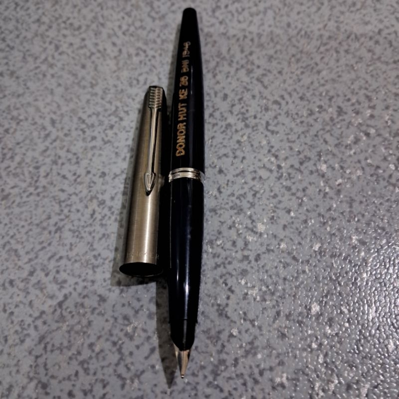 

Pulpen Fountain Pen asli vintage Parker 45 buatan USA item no 2