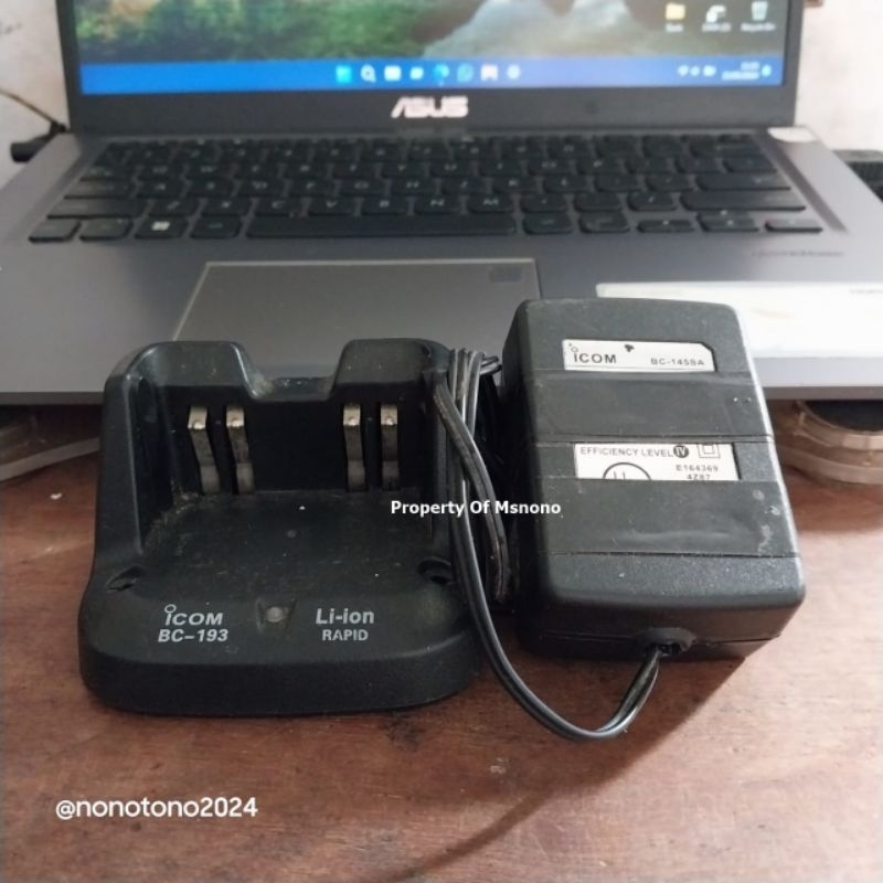 Icom V80 Original Japan