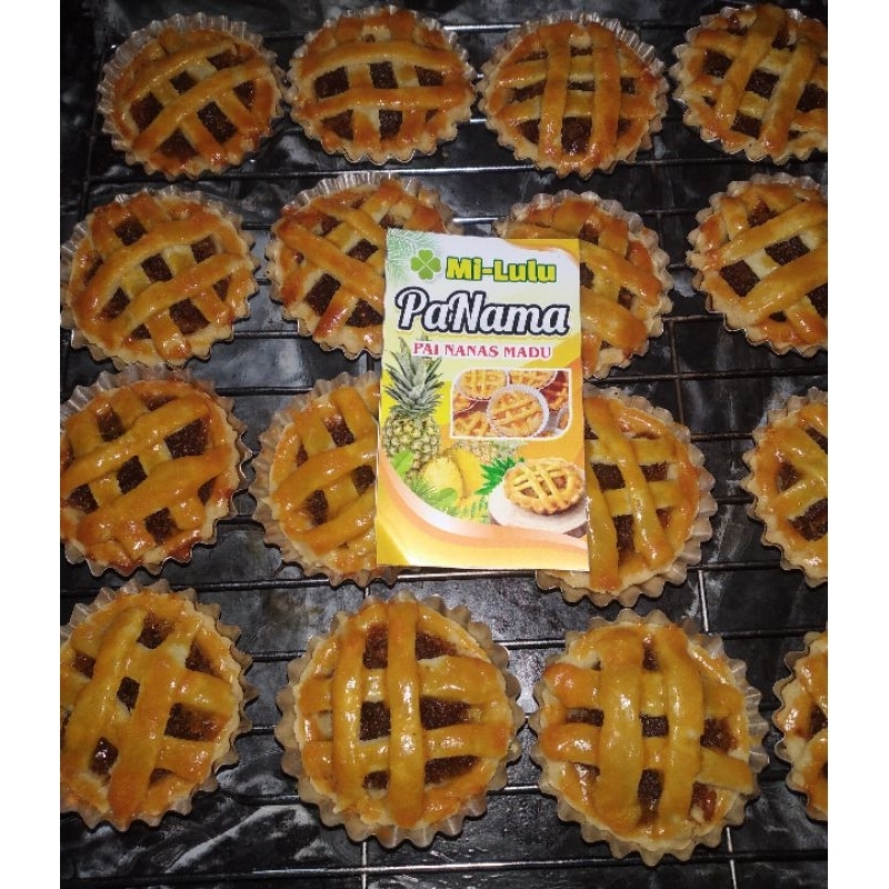 

pie nanas madu