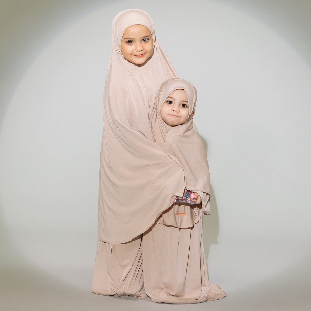 Lozy Hijab - Shameera Prayer Set Kids Series 2 (Mukena Anak Jersey Lozy x Hamidah)
