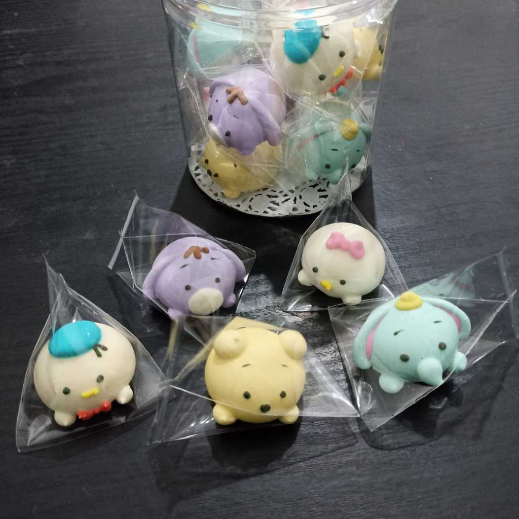 

Tsum Tsum Meringue Cookies