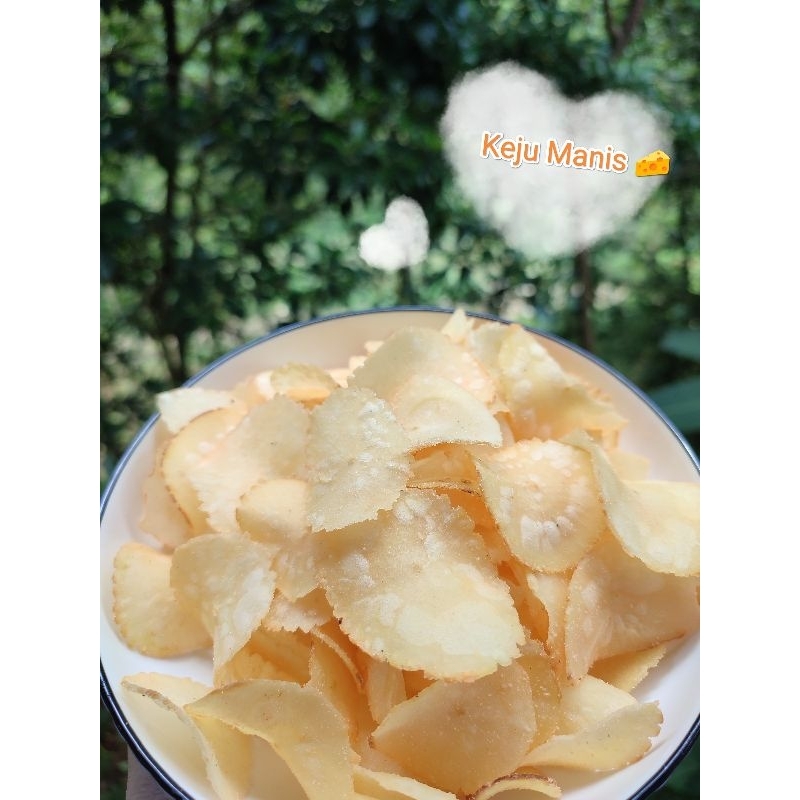 

Azzura Snack - Keripik Singkong Rasa Keju Manis 500gr