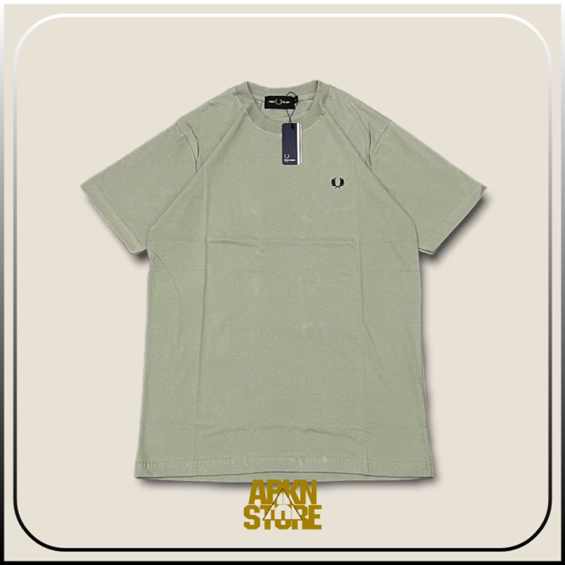 tshirt fred p*rry back print