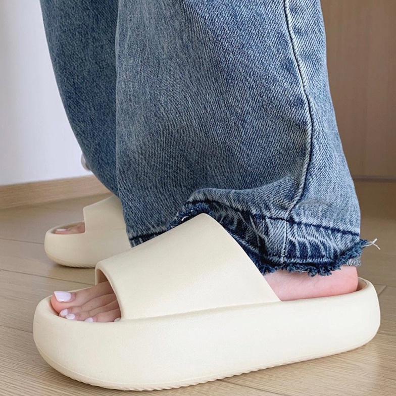 KODE D72U Little Maple  Pillow Feel Korean Rubber Slippers  Sandal Tinggi Karet Empuk  Sandal Rumah 