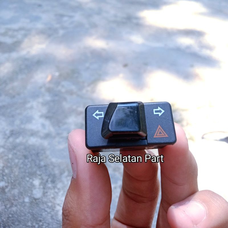 Tombol saklar sen sein hazard motor honda beat fi revo spacy fi scoopy fi scoopy karbu vario