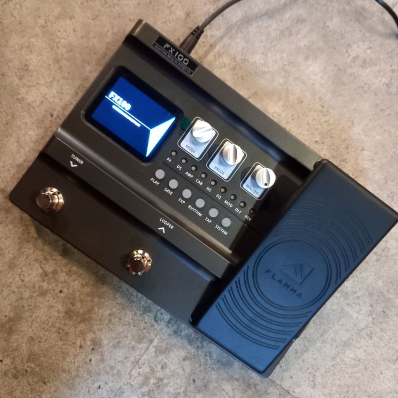 Flamma FX 100 multi effect pedal