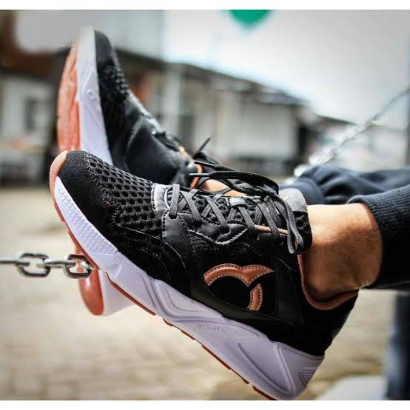 SEPATU ORTUSEIGHT ORIGINAL NEW SALE SIZE 39