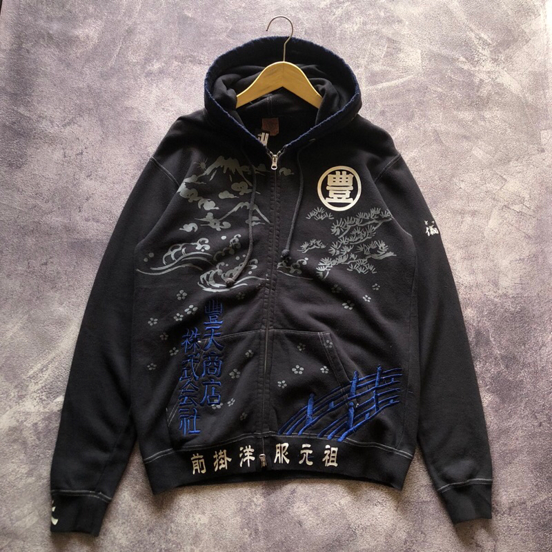 Hoodie Zipper Sukajan Second,Size L,Hoodie Sukajan Hitam Second,Hoodie Sukajan Second